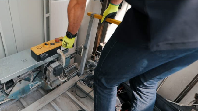 El Gobierno aprueba nuevos certificados profesionales en hostelería, artes gráficas y formación