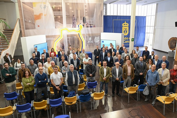 Gran Canaria pide al Estado que cumpla con Canarias y evite la pérdida de 100 millones de inversión de fondos europeos