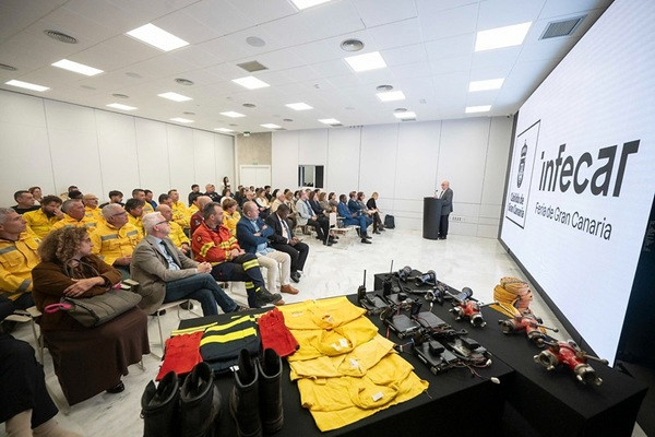 El Cabildo de Gran Canaria dona material de emergencias a Gambia para reforzar los servicios esenciales del país africano y salvar vidas