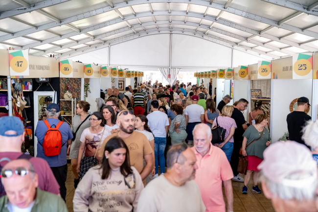 La Feria de Artesanía de Gran Canaria Primavera Sur se traslada al Parking Faro de Maspalomas en su 15ª edición