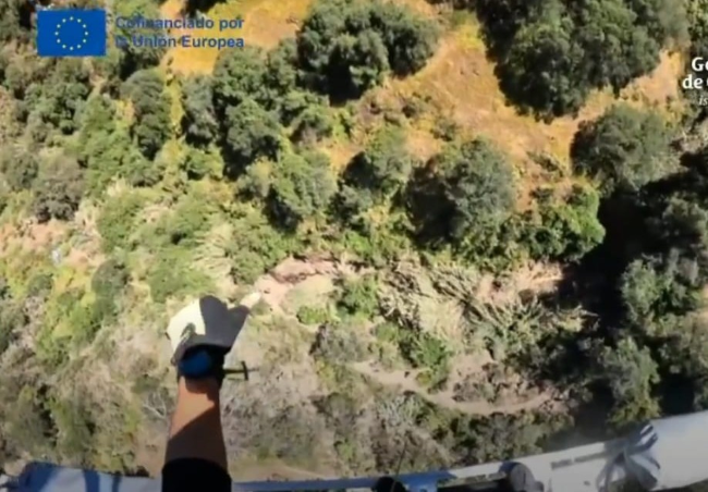 Rescatada en helicóptero una senderista tras sufrir una caída en el Barranco de los Cernícalos