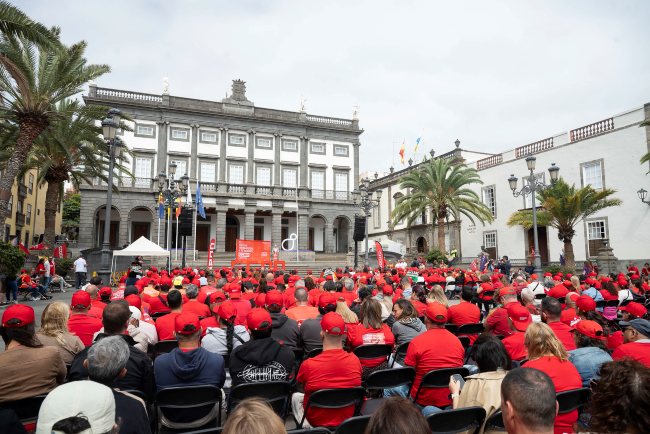 Antonio Morales reivindica la defensa de los servicios públicos y los valores democráticos frente al avance del autoritarismo