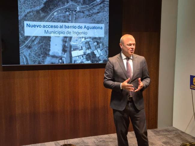 Cabildo, Ayuntamiento de Ingenio y vecinos perfilan el nuevo proyecto para mejorar el acceso a Aguatona desde la GC-100