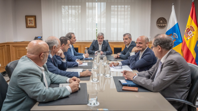 Canarias respalda la iniciativa de las Cámaras de Comercio para crear una red de cámaras de las RUP