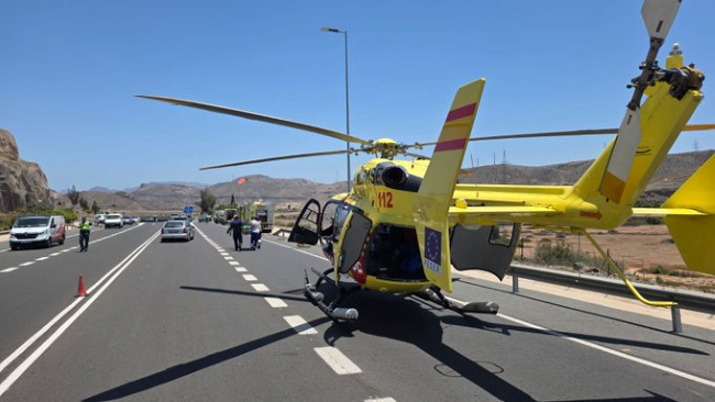 Un motorista de 42 años, evacuado en helicóptero tras sufrir una caída en Mogán