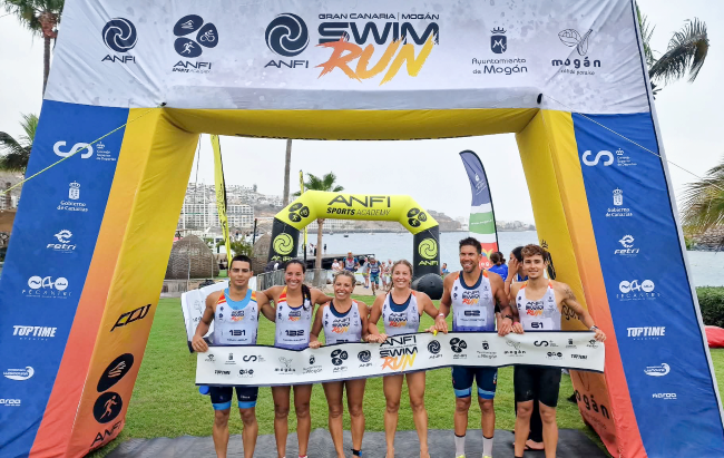 Viktors Vovrusko y Katharina Voelkel se proclaman campeones del Swimrun Anfi Gran Canaria Mogán