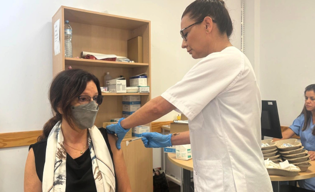 Sanidad inicia hoy la campaña de vacunación contra la gripe en todos los centros de salud de Canarias